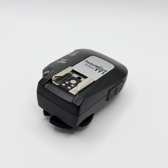 PocketWizard Transceiver & Transmitter - Picture 8 of 9